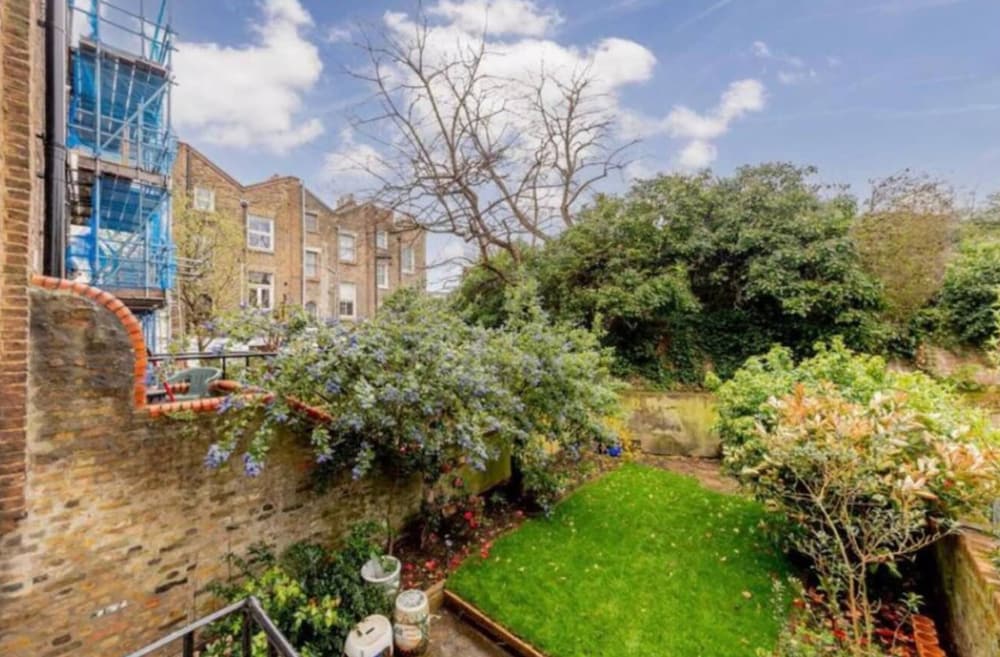 Beautiful Two-story Flat With Garden in Islington
