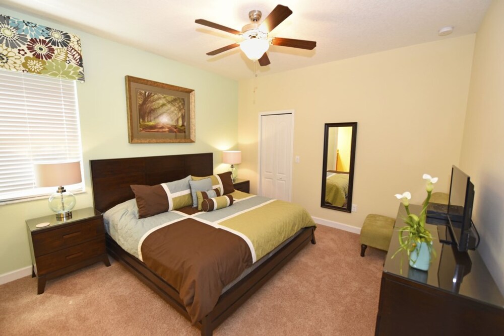 Providence 2323 - Image 5