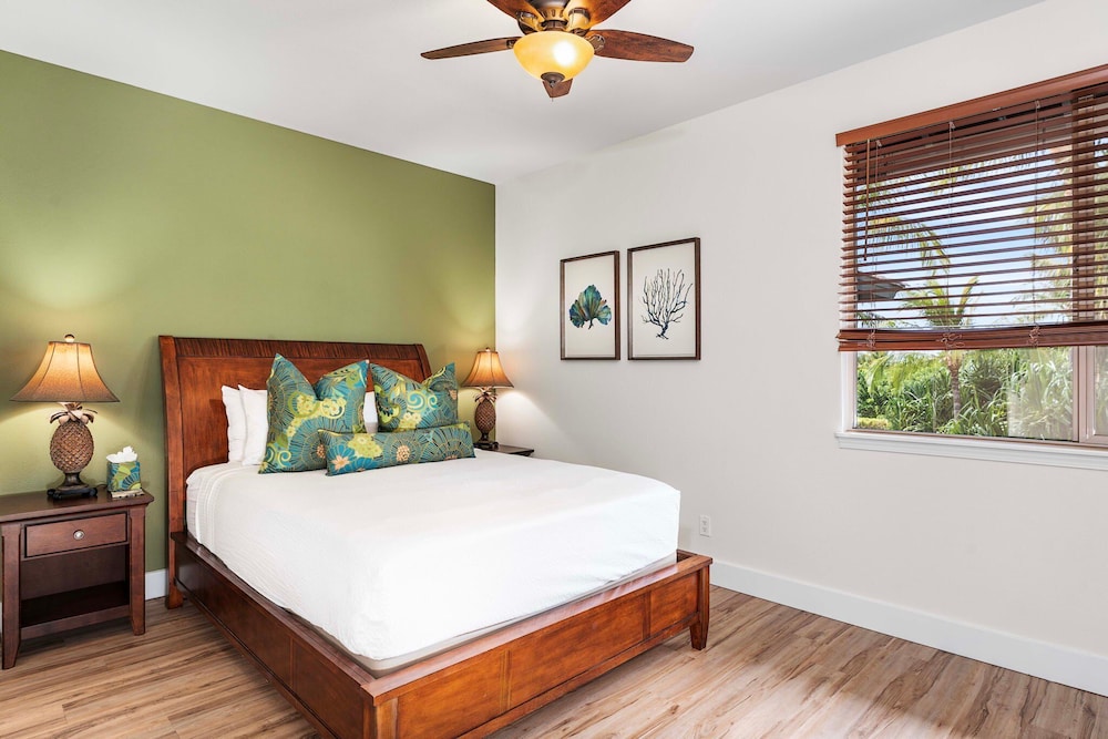 Updated Unit - Perfect Location - Vrkcv