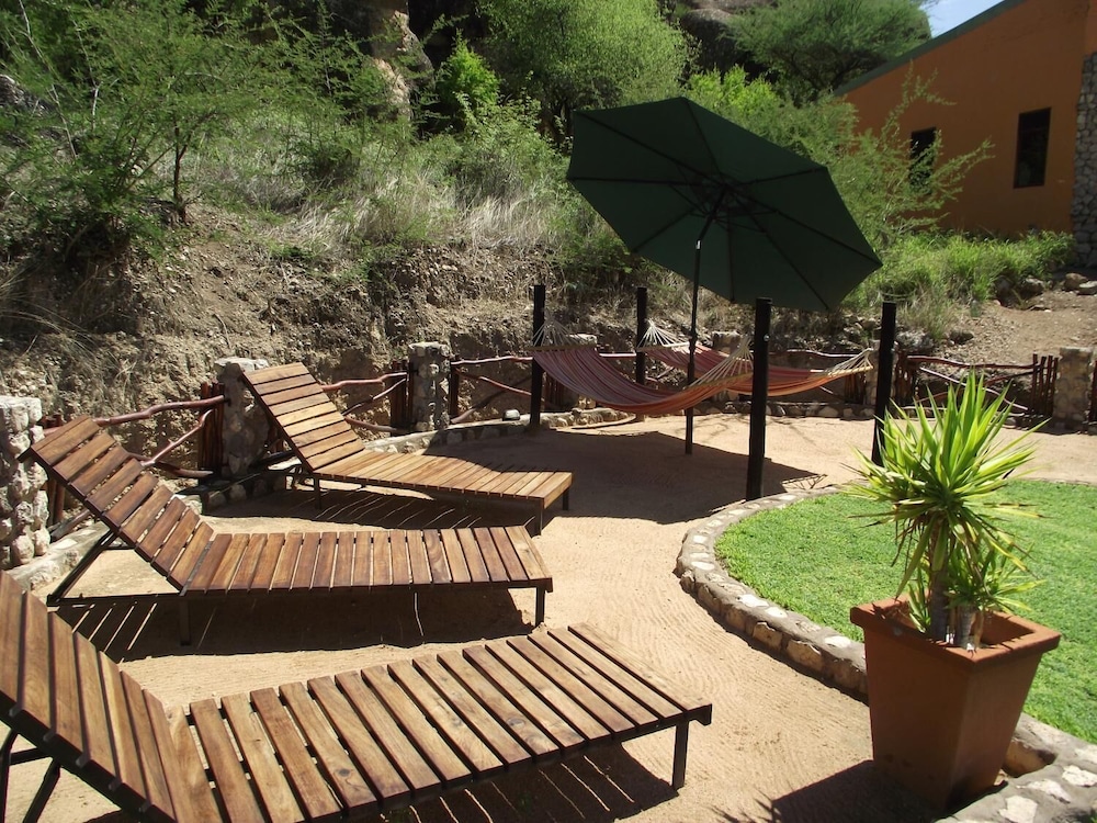 Sasa Safari Camp