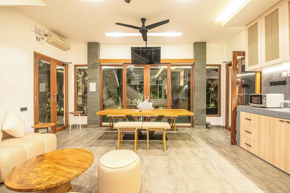 Elegant 3BR Oasis in the Heart of Seminyak
