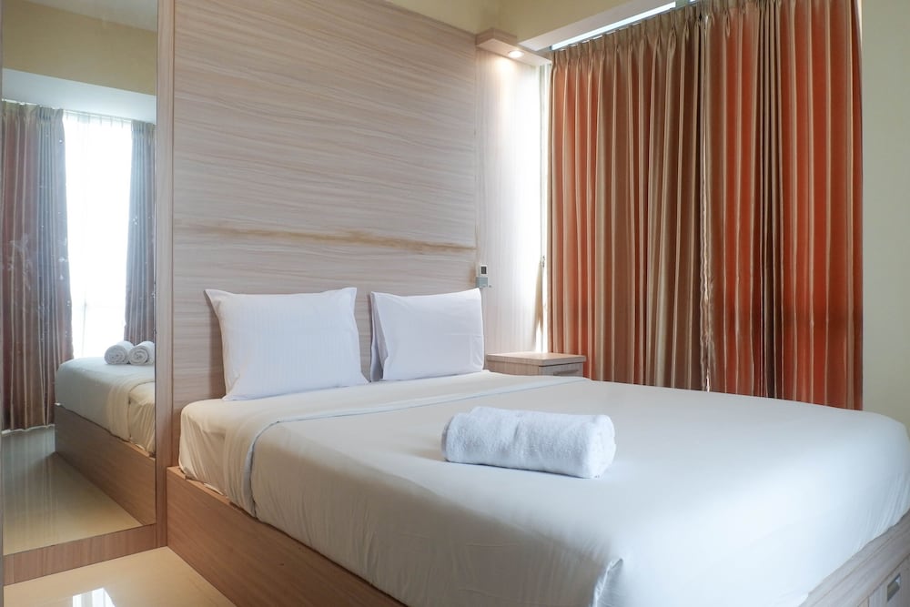 Best View & Strategic 2BR Apartment at Tamansari Papilio view 2