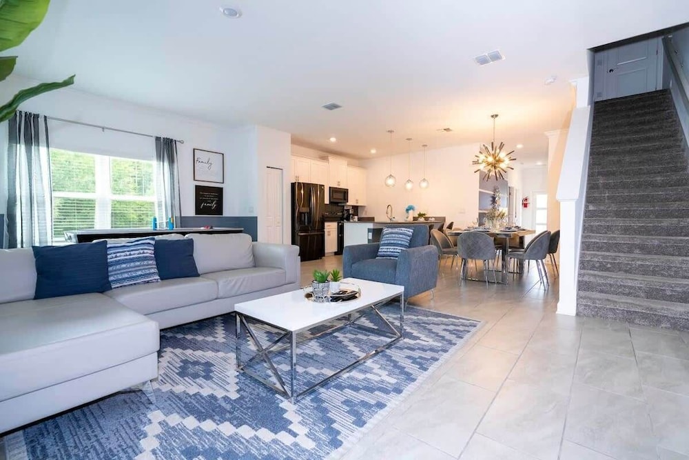 Gorgeous 4 Bd w/ Pool at Storey Lake Resort 4277