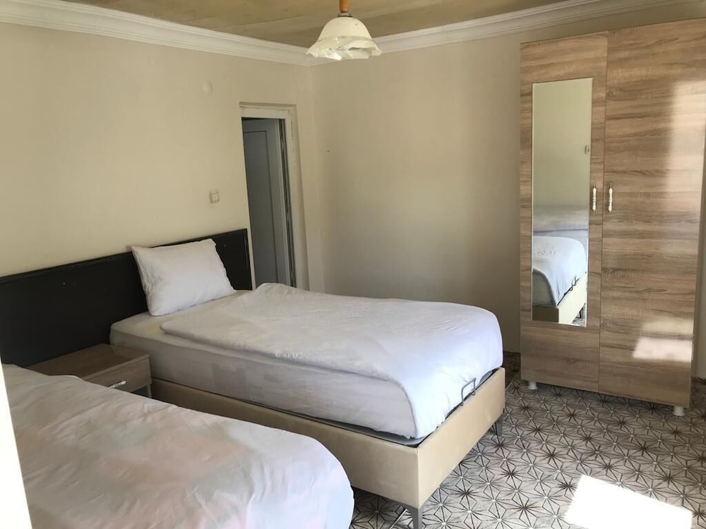 Karadut Hotel Nemrut