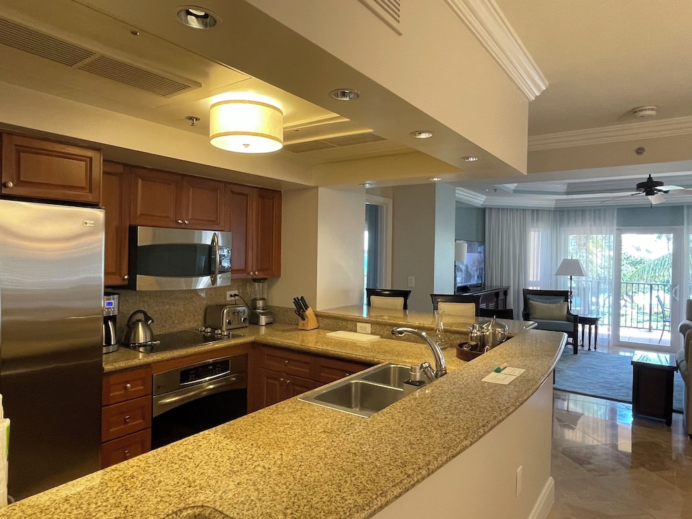 Great Bay Condominiums at The Ritz-Carlton Club, St. Thomas