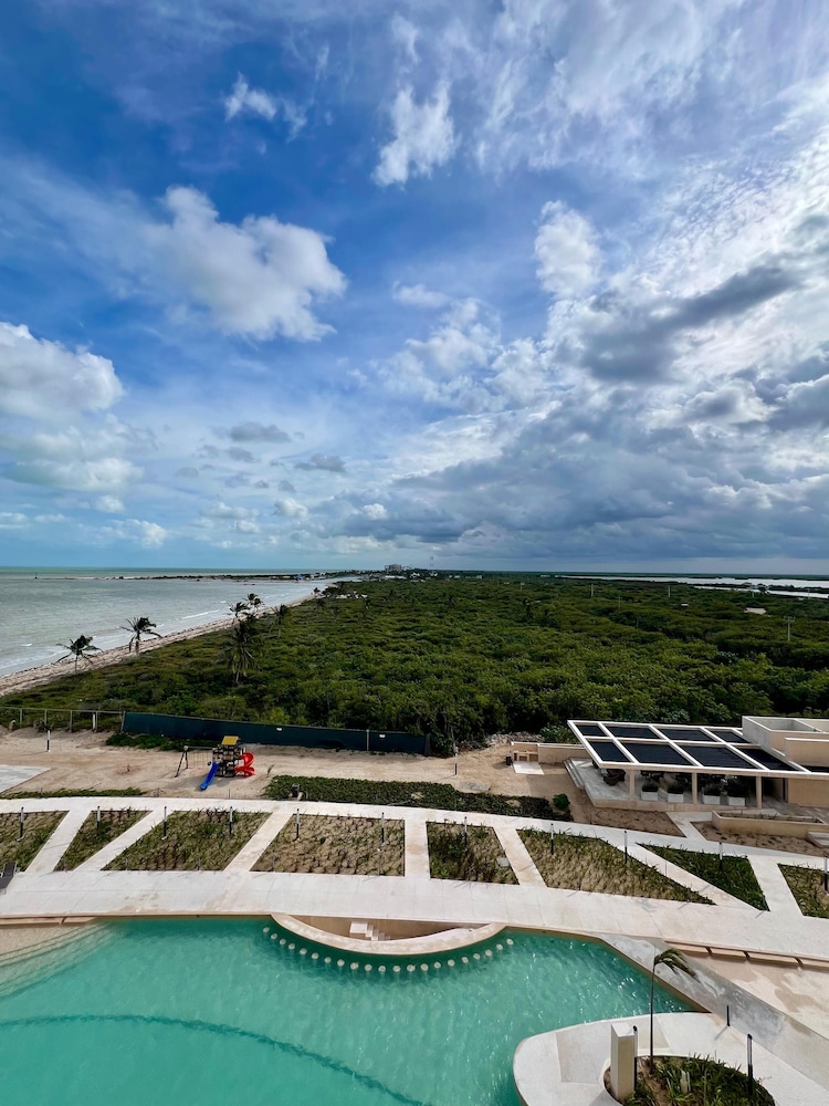 Penthouse Navela 405 Beachfront