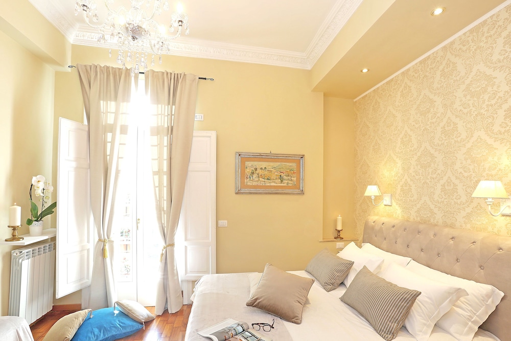 Liberty Rome Suites