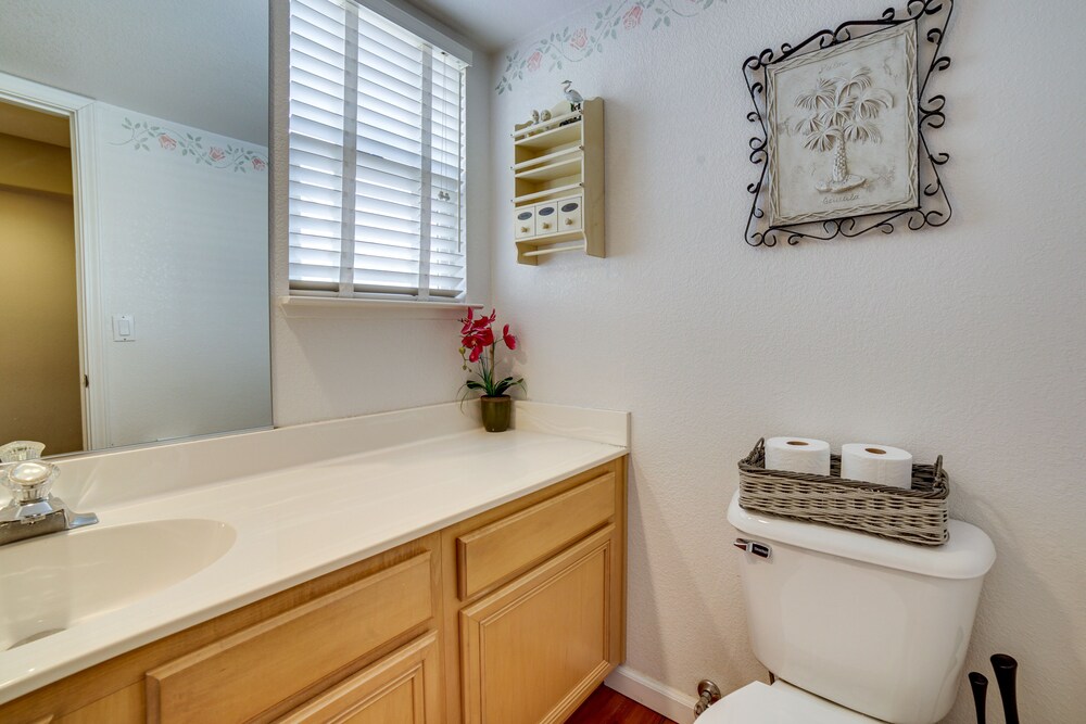 Reno Vacations - Spacious Reno Home w/ Deck 1 Mi to Downtown! - Property Image 53
