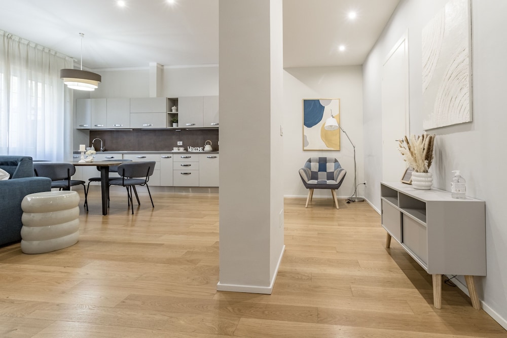 HouSmart Massarenti 61