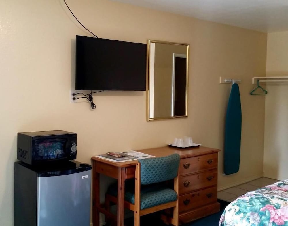 Photo 10