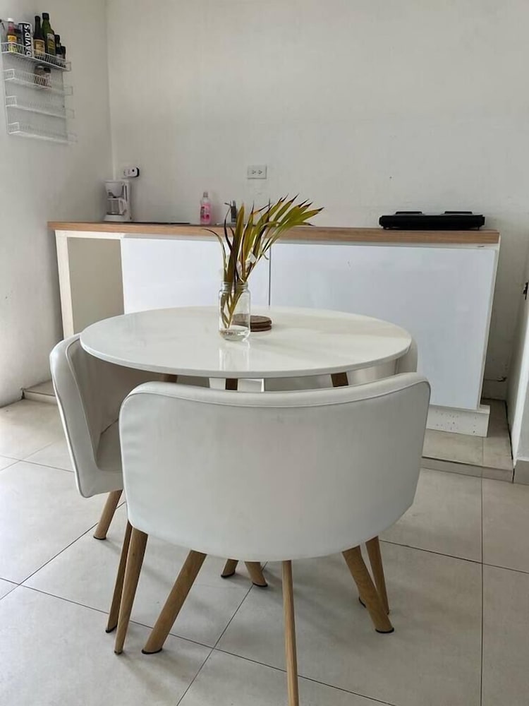Beachside apartment for up to 5 people view 2