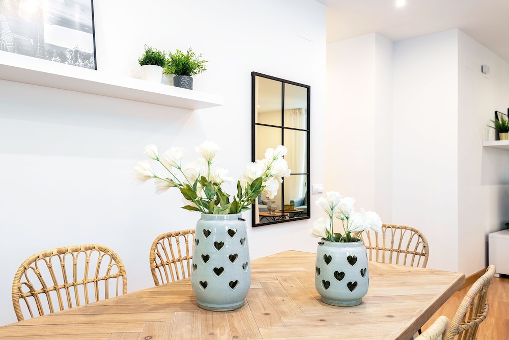 Modern Apartment in Prime Location. Marín García III