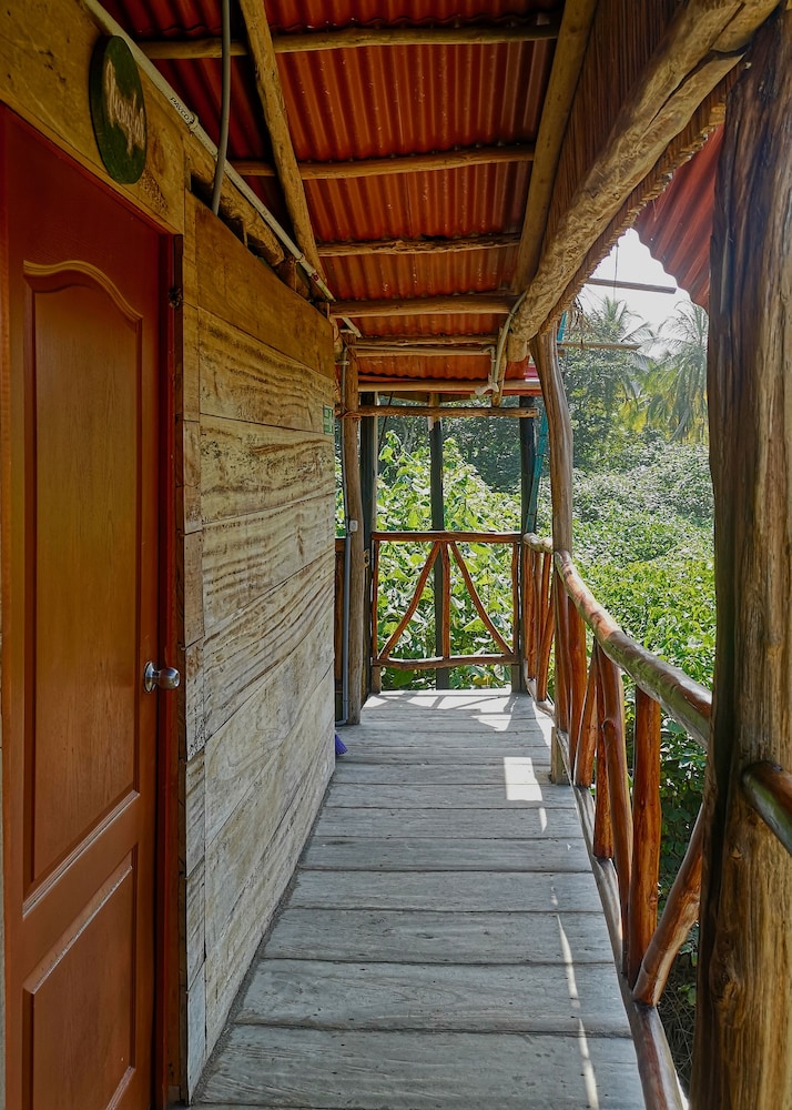 Palmario Hostal