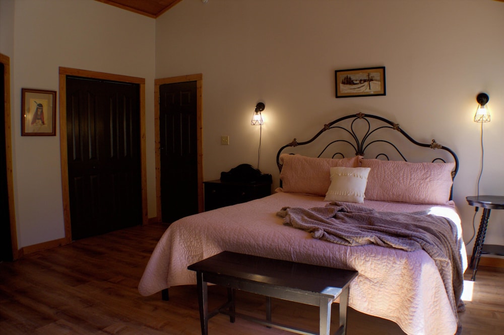 Alpine Air 3 Bedroom Cabin