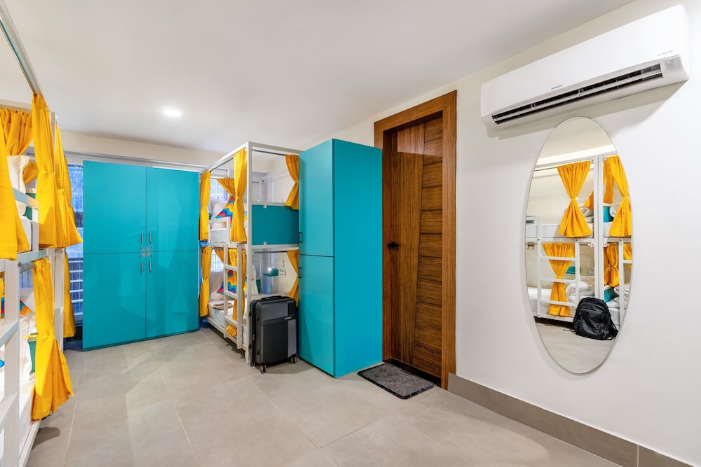 goSTOPS PLUS Rishikesh, Tapovan