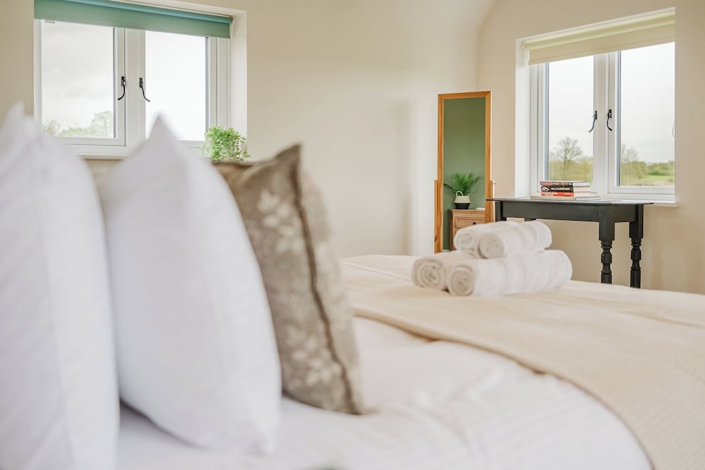Mulberry Cottage 5BD in Wiltshire