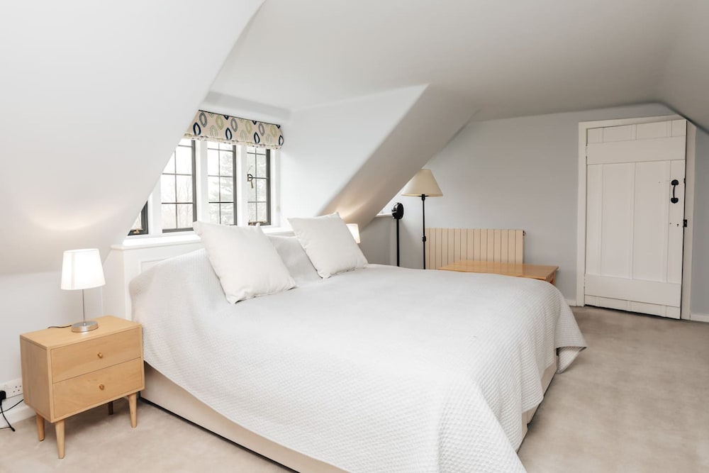 Summer Gaze House Sleeps 14 - From 1300 Per Night