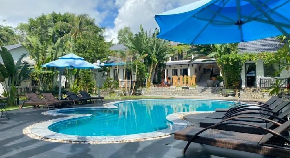 Rum Bungalow Resort Phu Quoc