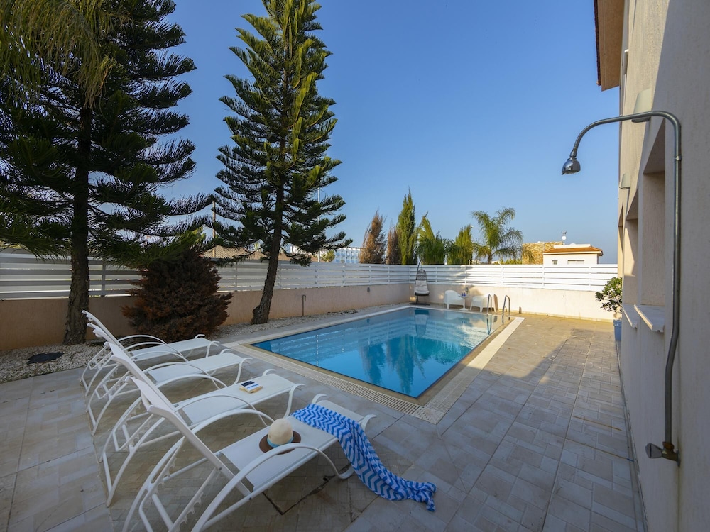 Villa Michelle 2 in Protaras