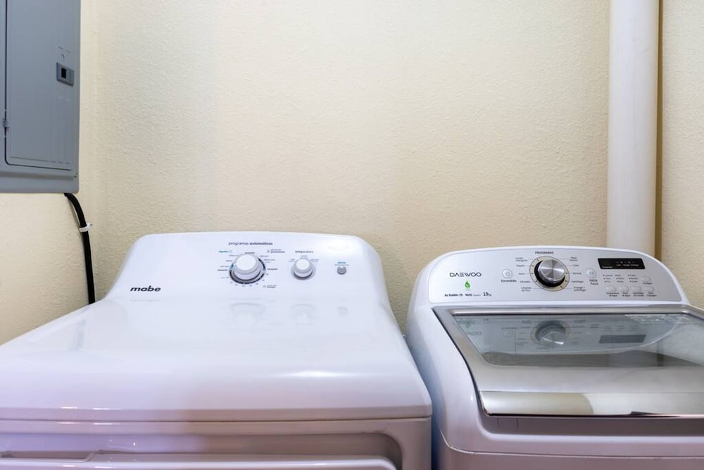 Apartment With Excellent In-town Location 1