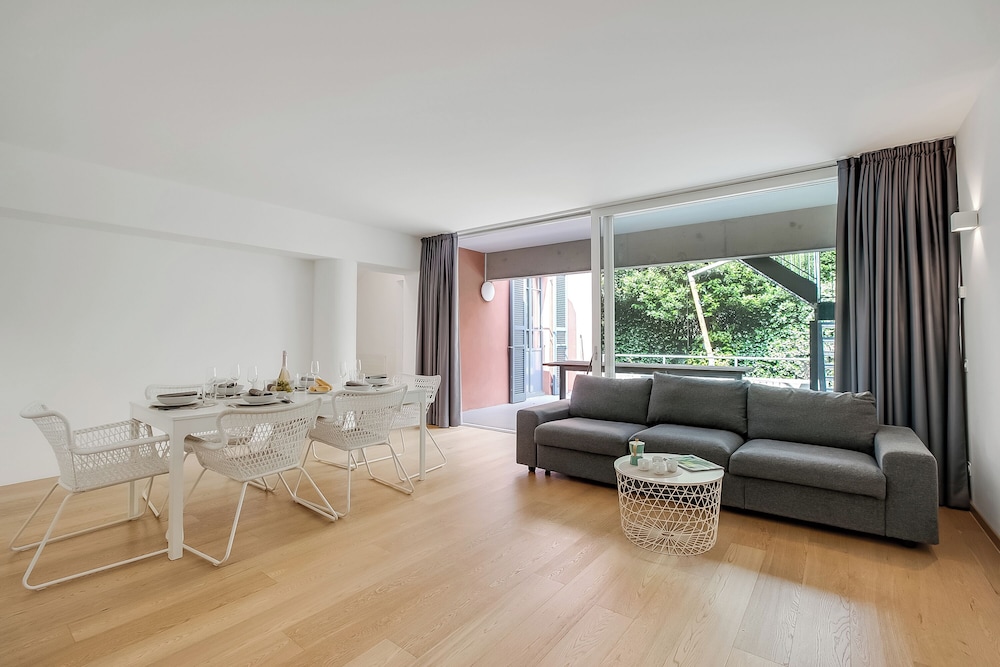 Deluxe Flat Lugano