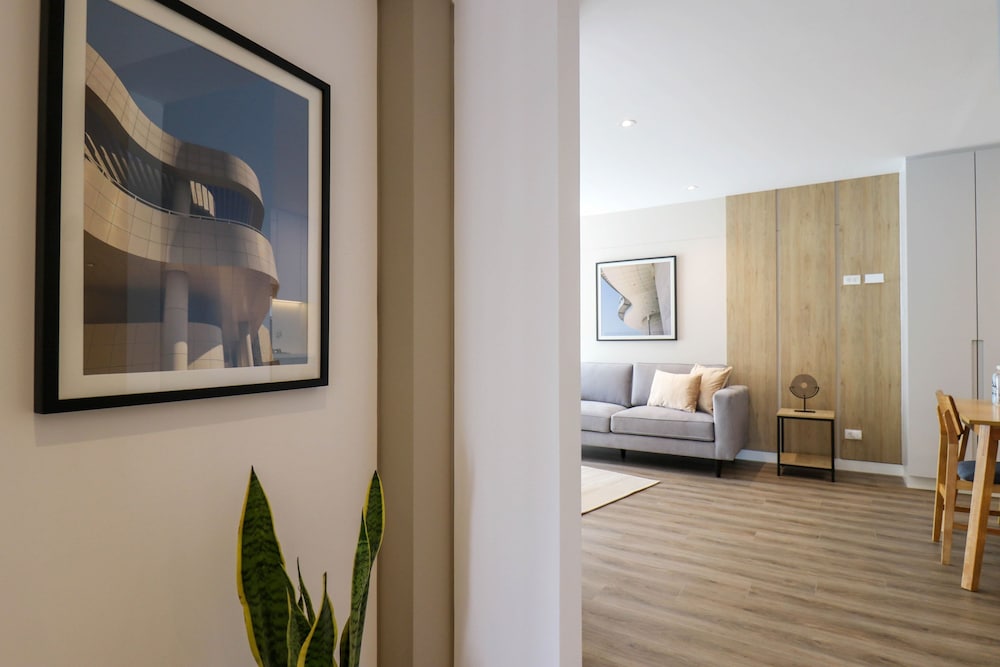 w Glorious 1BR w Perfect Balcony in Miraflores