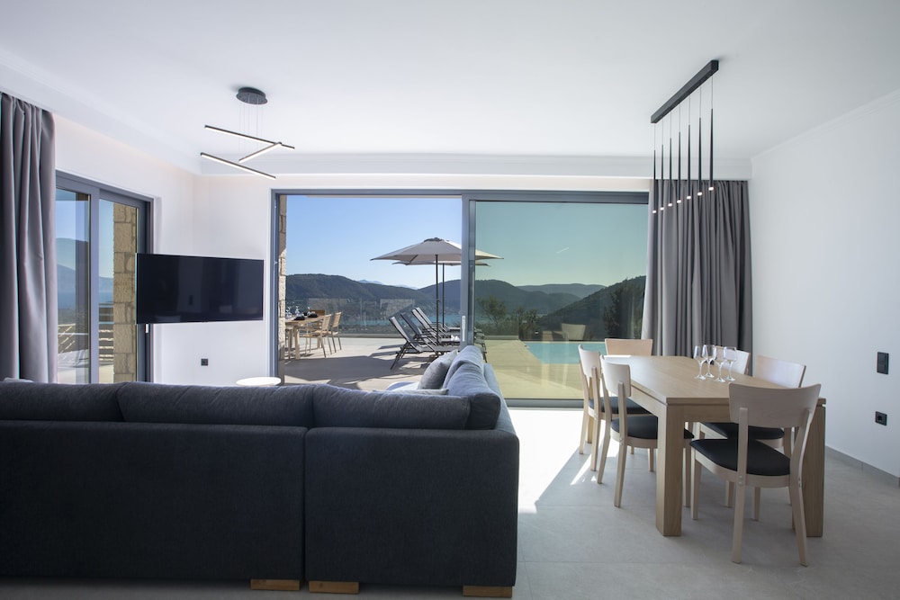 Oriens Villas