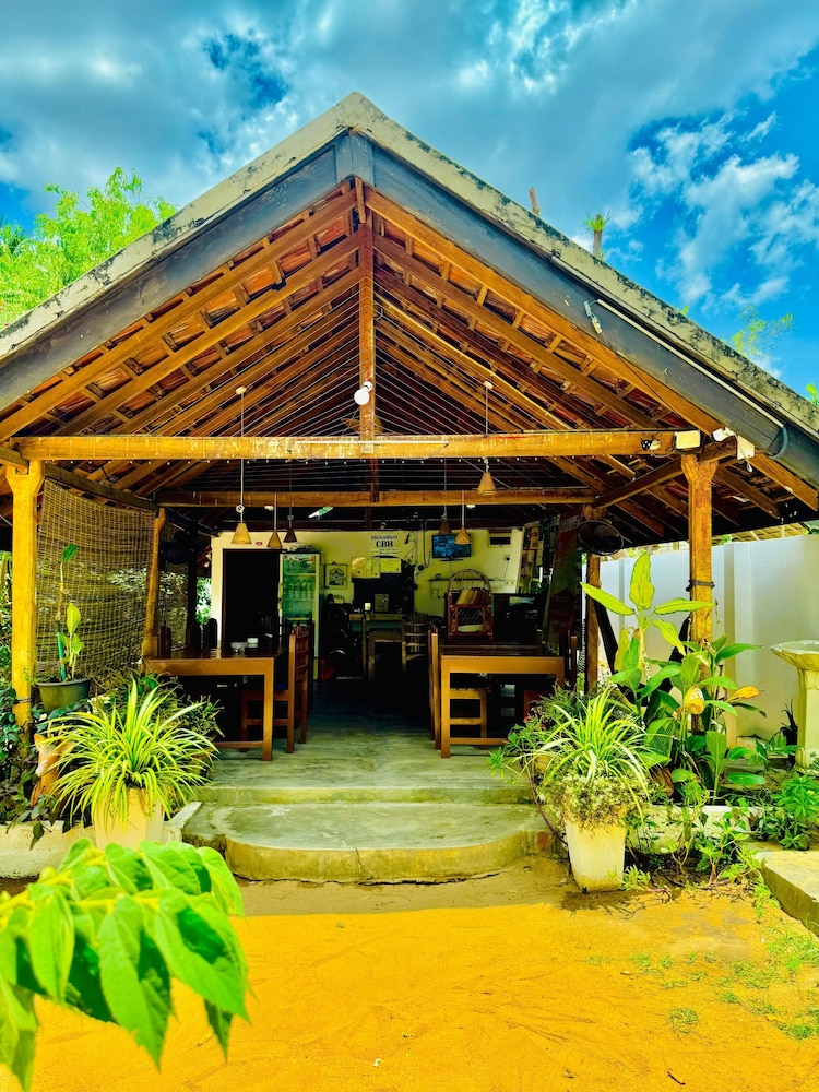 Diyakawa Hotel