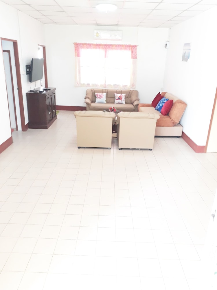 Mae Rampung Beach House 2