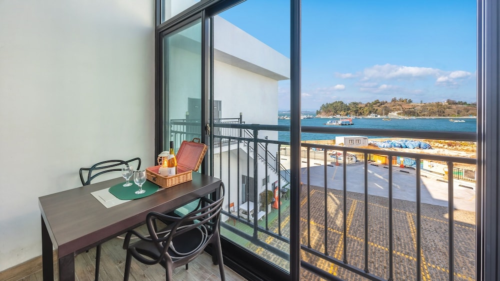 Yeosu Arungeorida Ocean View Pension