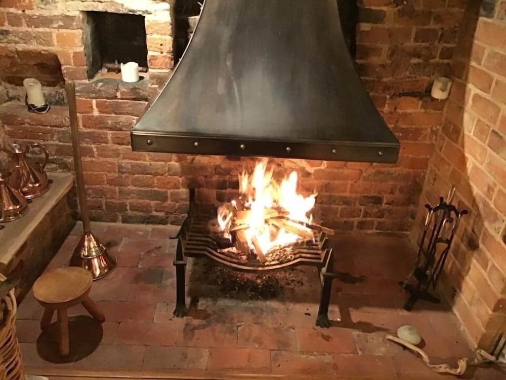 The Rag House