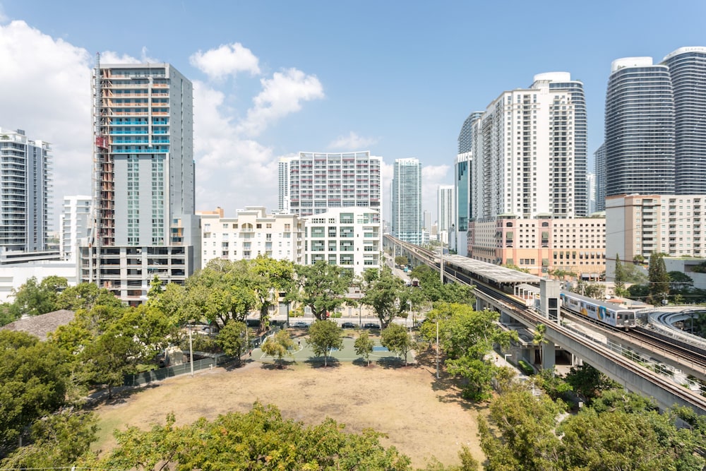 1st Brickell Boutique Residences by Nomad Guru