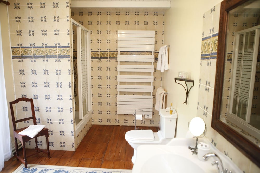 Photo 68