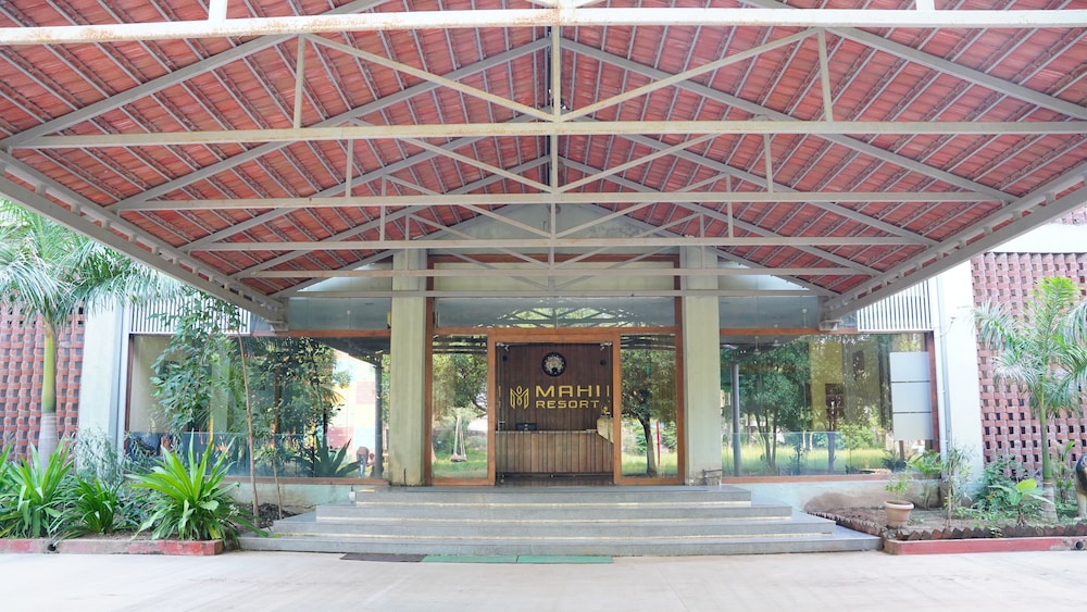 Mahi Resort