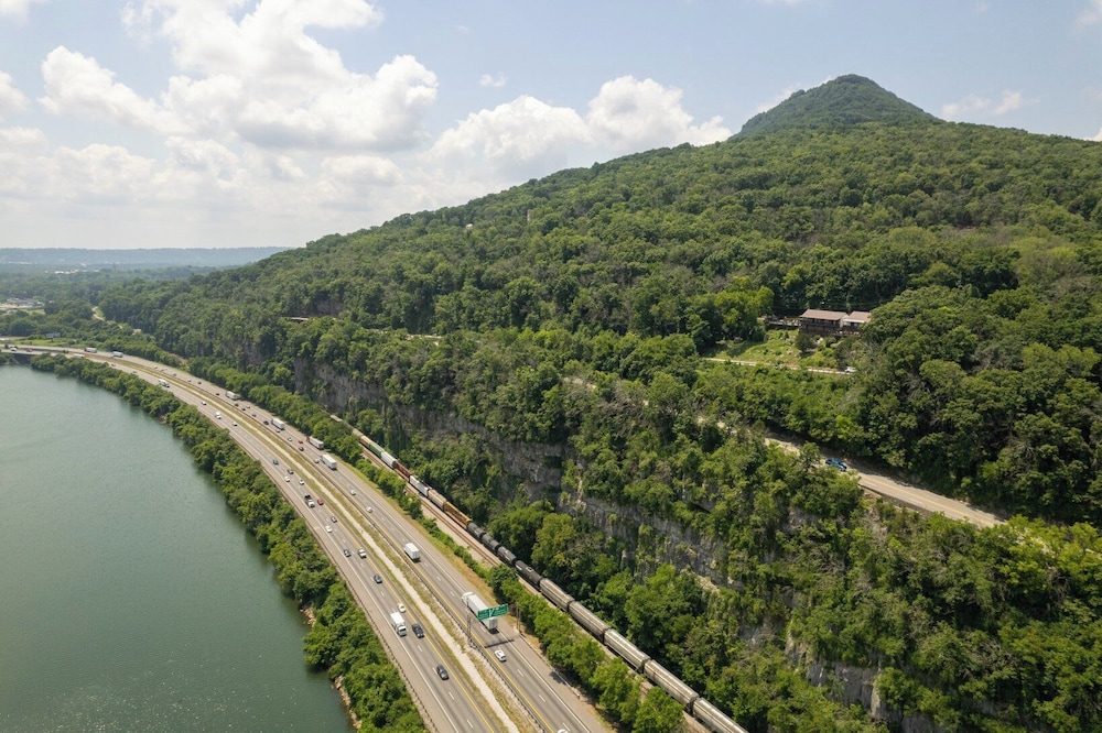 Lookout Mountain Riverview Inn