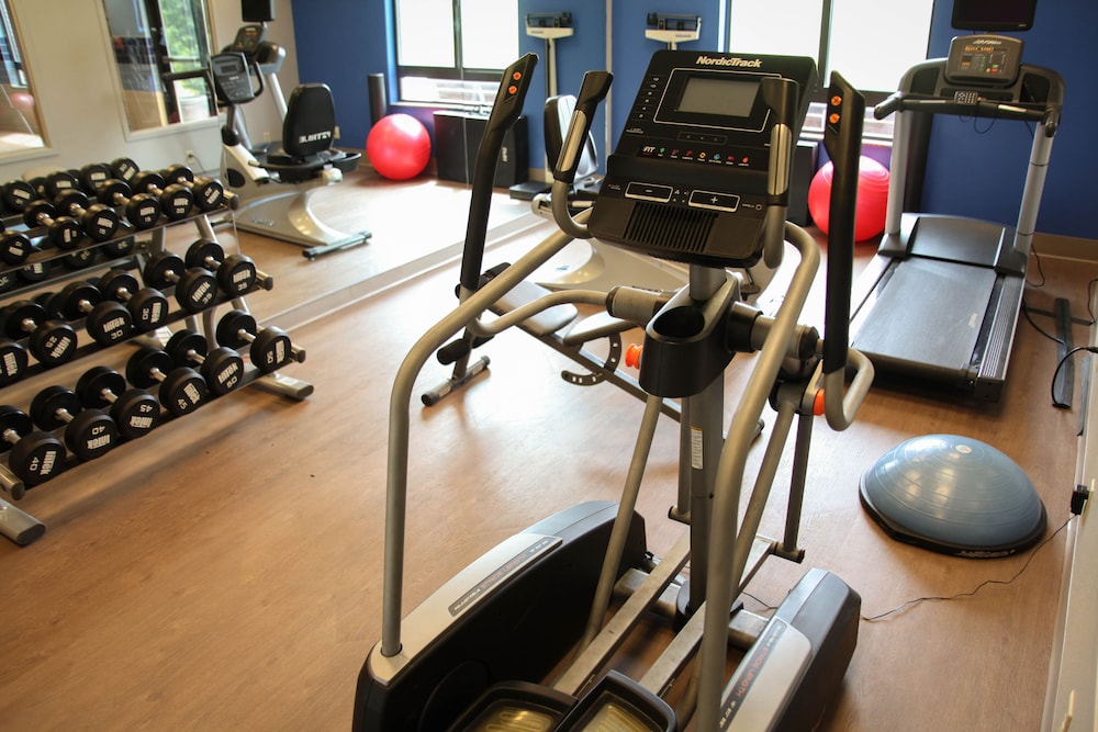 Athens Vacations - Holiday Inn Express Hotel  Suites Athens, an IHG Hotel - Property Image 5
