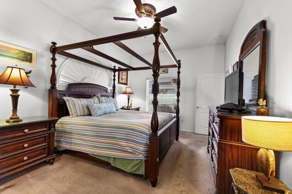 Cozy 3br Home W/ Private Pool Near Disney 3 Bedroom Villa