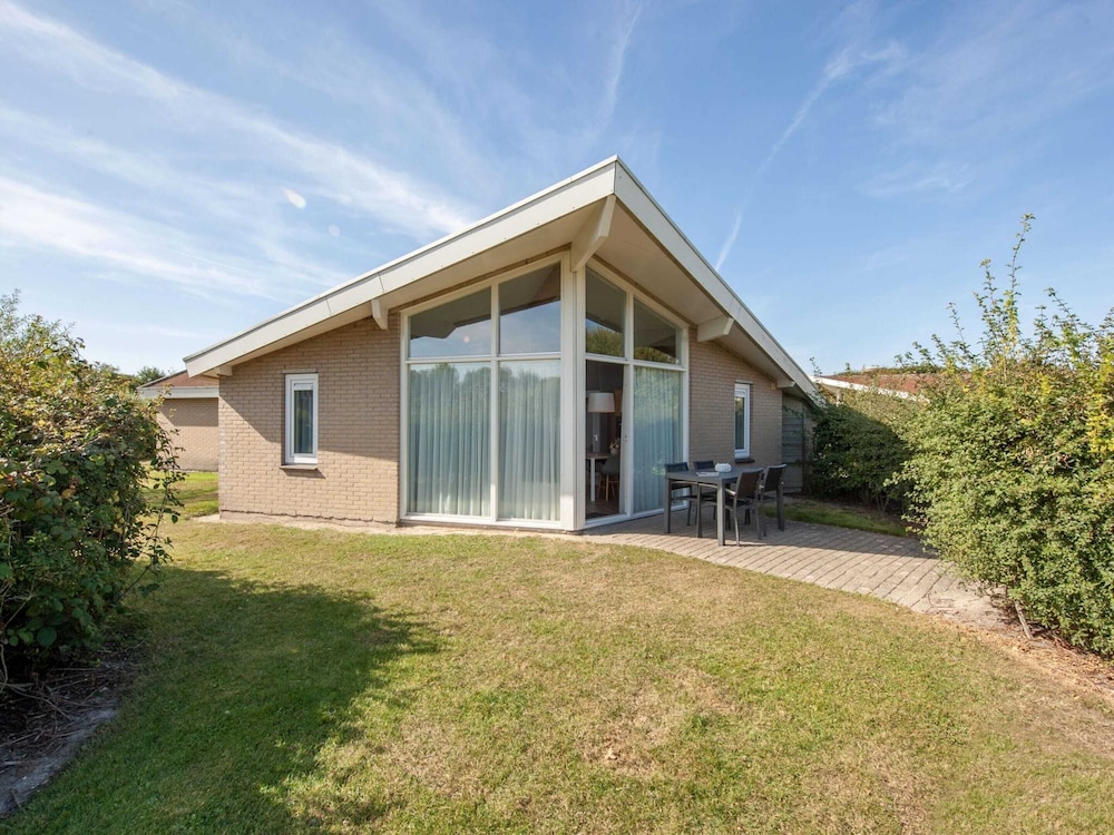 Bungalow by North Sea Beach With Private Garden
