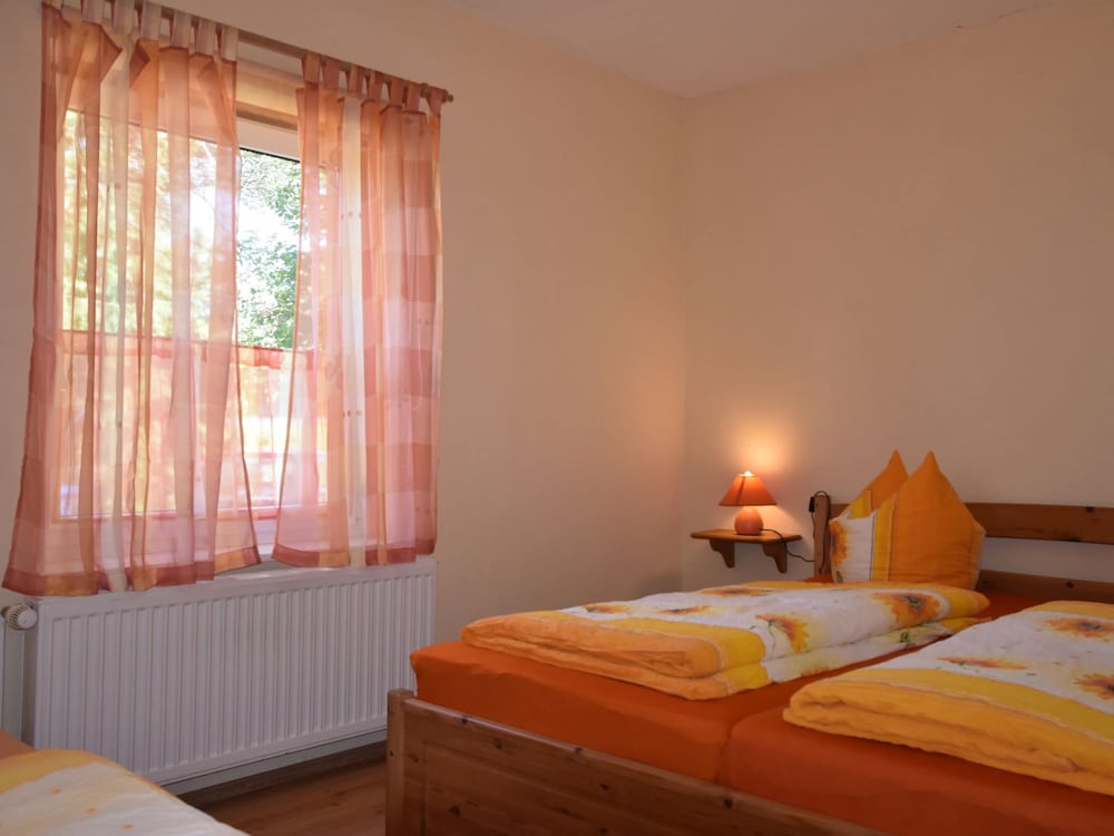 Geraeumige Ferienwohnung mit Garten view 2