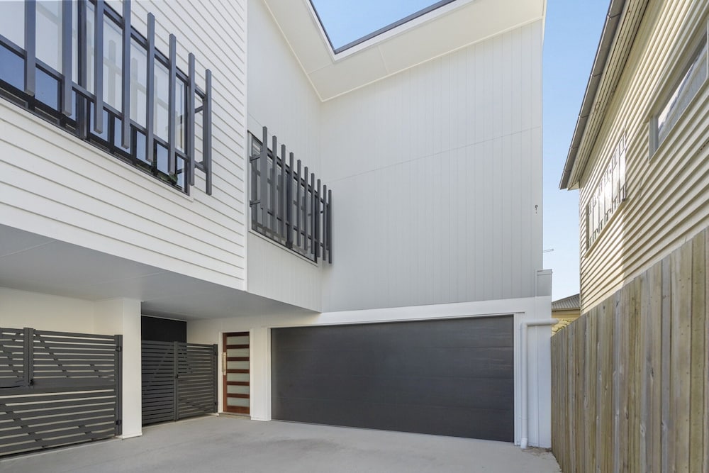 Family Retreat With Garage and Outdoor BBQ