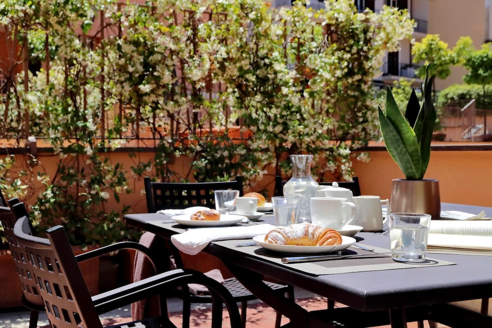 B4 Piazzetta Margutta - B4 - My Extra Home