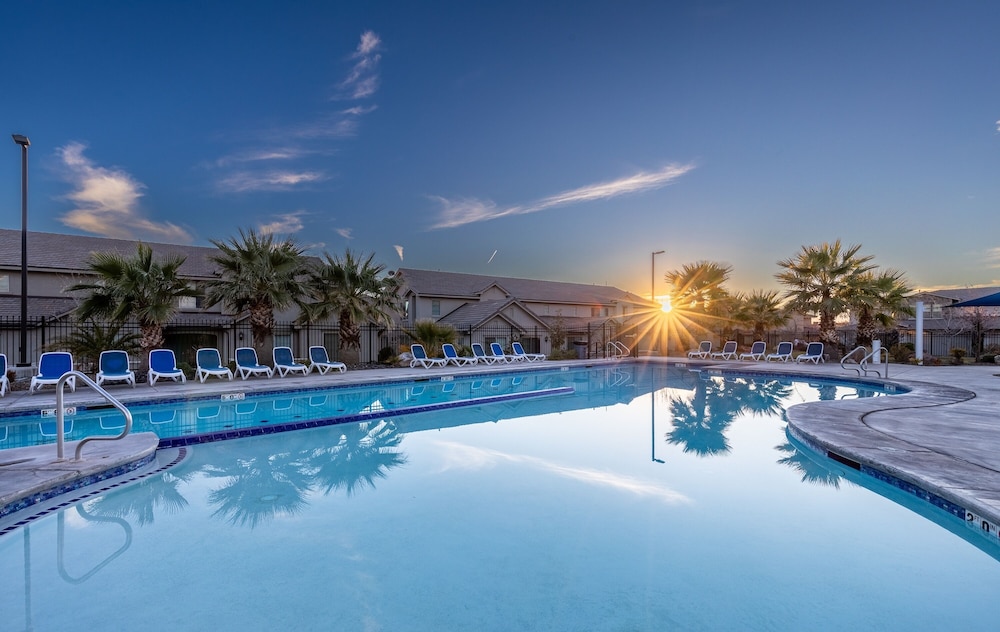 Sand Cove 3 Bedroom Townhouse