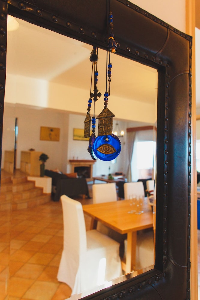 Wild Pear Villa