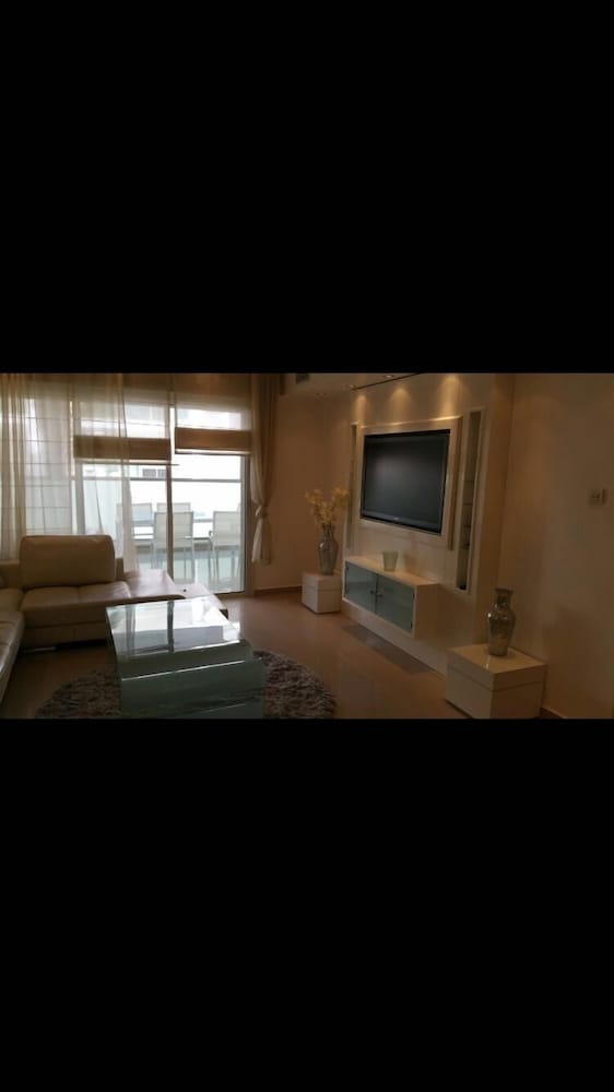 La Palmora Suites