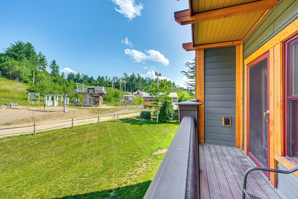 Ski-out Family Condo at Cranmore Mountain
