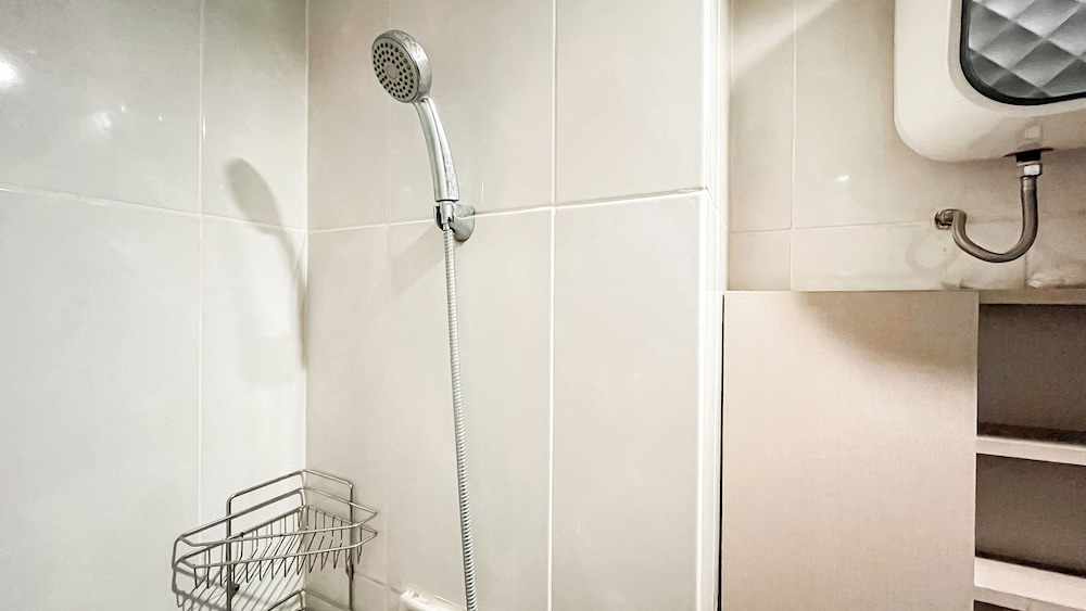 Sage Tone 1Br At Serpong Garden Apartment