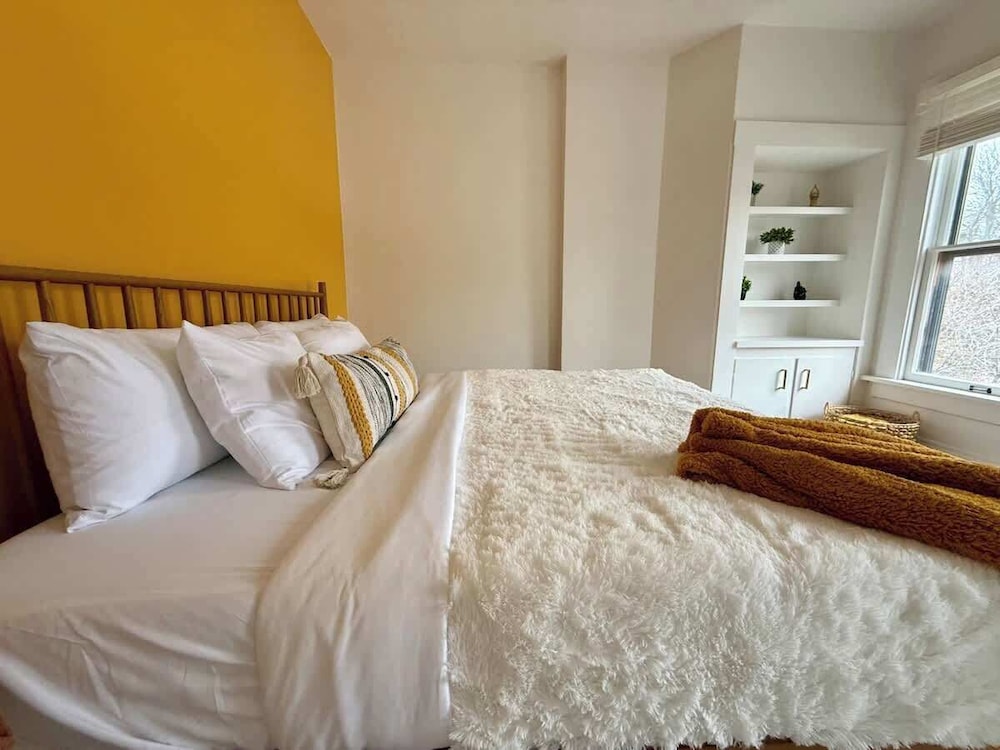 Jungle House Boutique Residences – Downtown Columbus & Short North