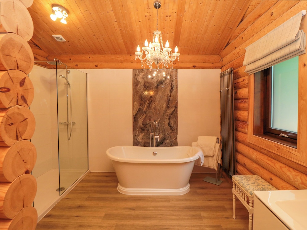 Wainstones Lodge 2