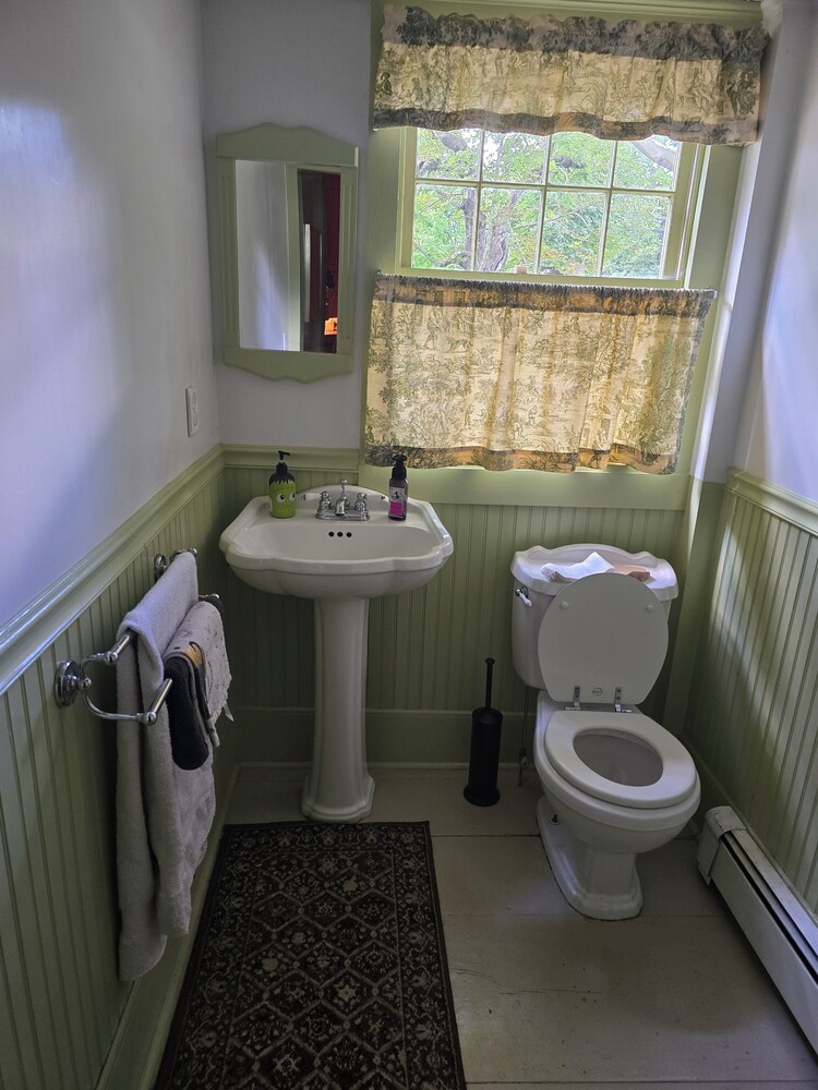 Josiah Keith House view 3