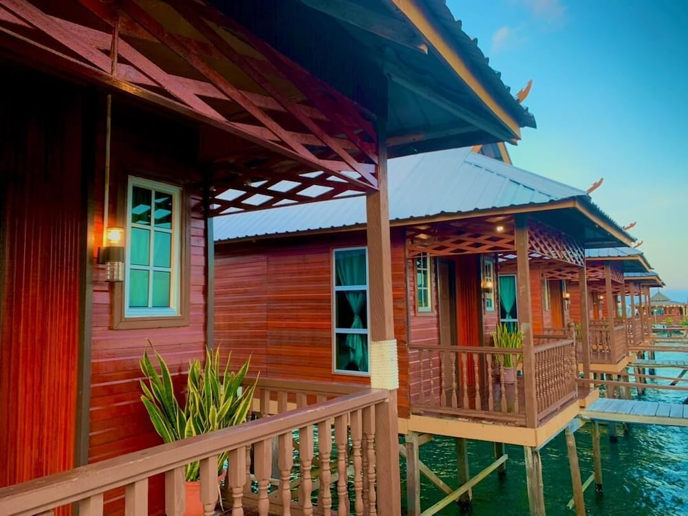 Parapat Water Village Resort